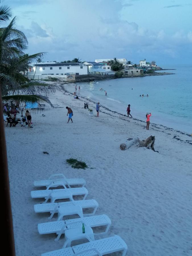 Miss Bassy'S Lodging Hotell San Andrés Eksteriør bilde